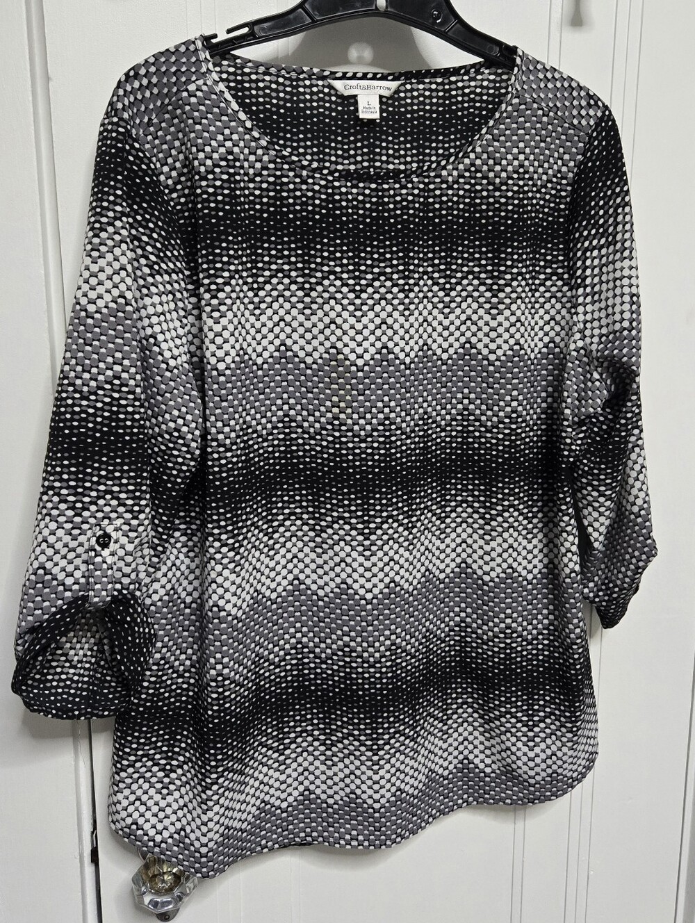 croft & barrow Black and White Dot Ombre Long Sleeve Top